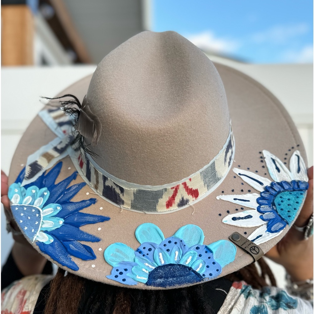 Hand painted hat